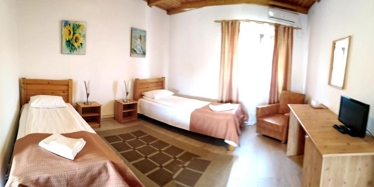 Pensiunea Ara Alba Iulia Luaran gambar
